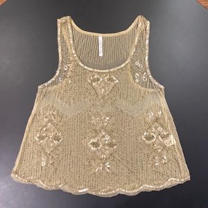 Willow & Clay gold sequin crop top. Size: Small